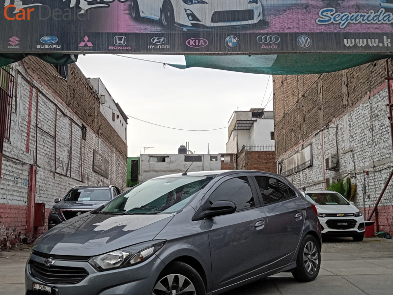 **CHEVROLET ONIX JOY**