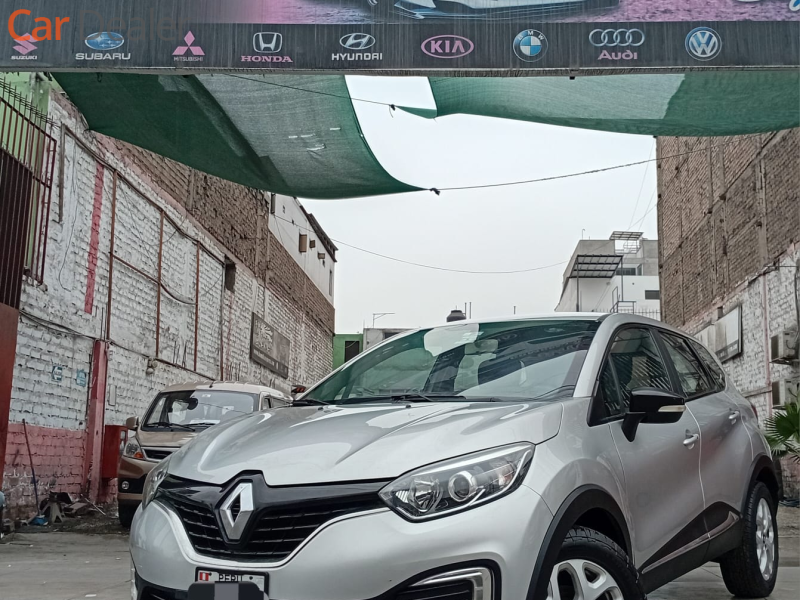 RENAULT CAPTUR